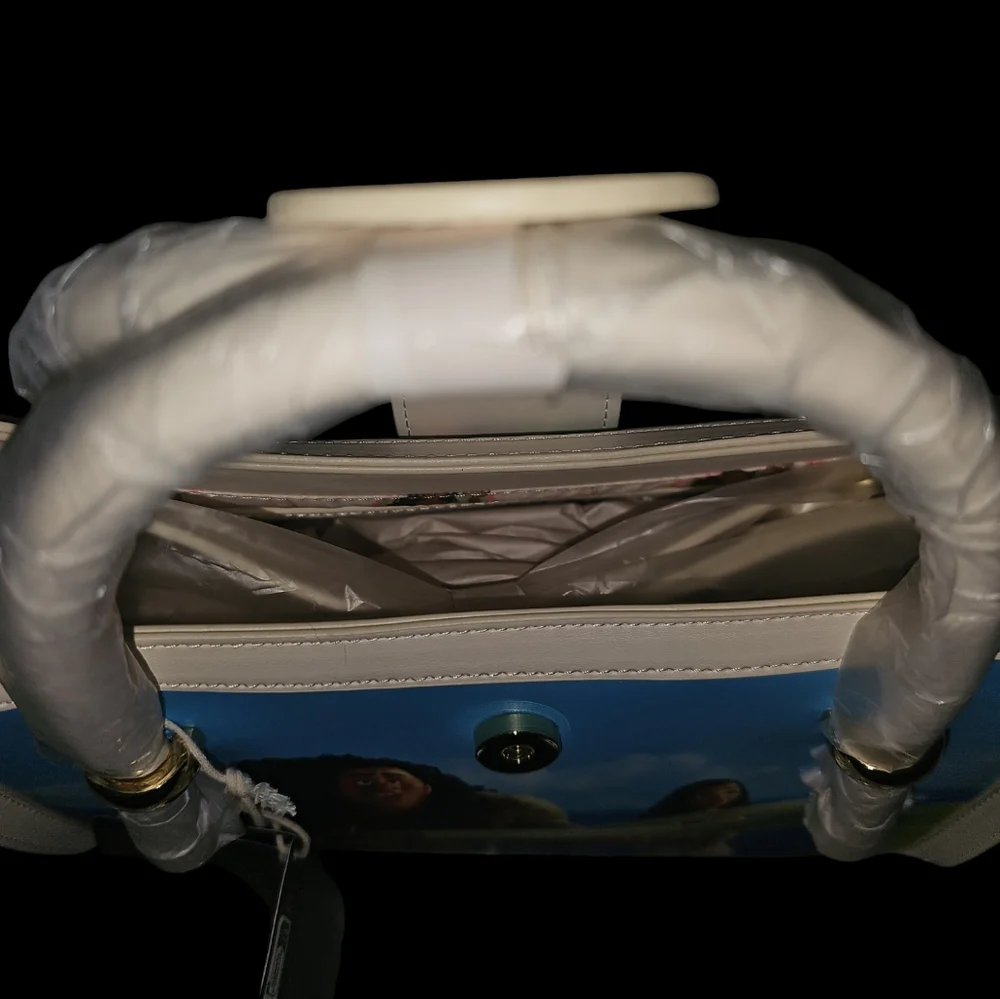 Loungefly Disney Moana Princess CrossBody - Picture 6 of 8